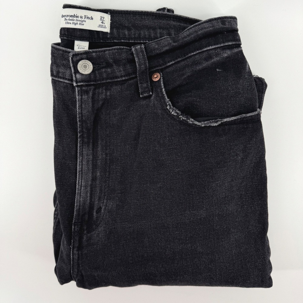 Abercrombie & Fitch Size 4 Ankle Straight Ultra High Rise Curve Love Black Jean